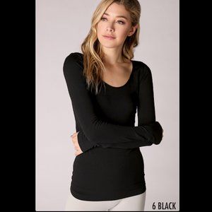 NEW Black Scoop Neck Long Sleeve Seamless Top